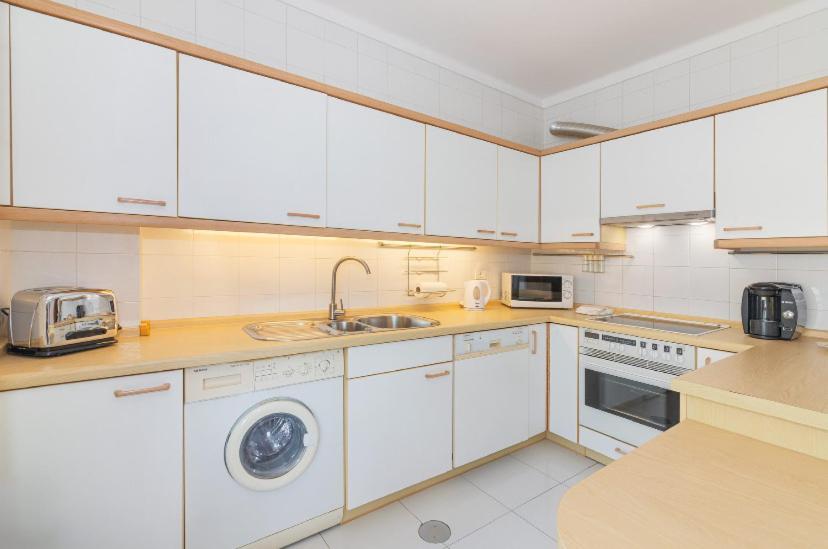Apartment Dentro Da Marina De *